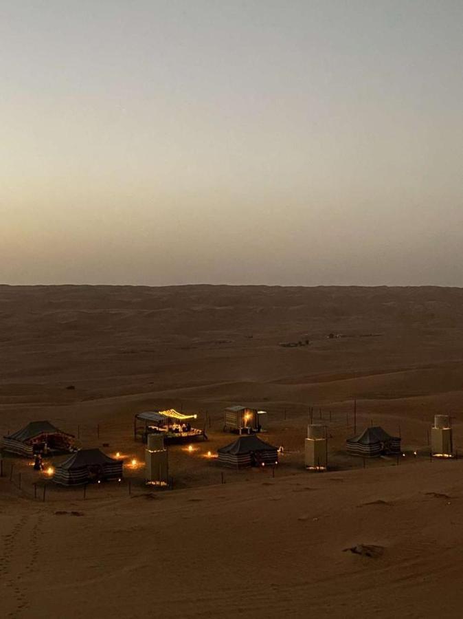 Crescent Desert Private Camp Hotel Shāhiq Buitenkant foto