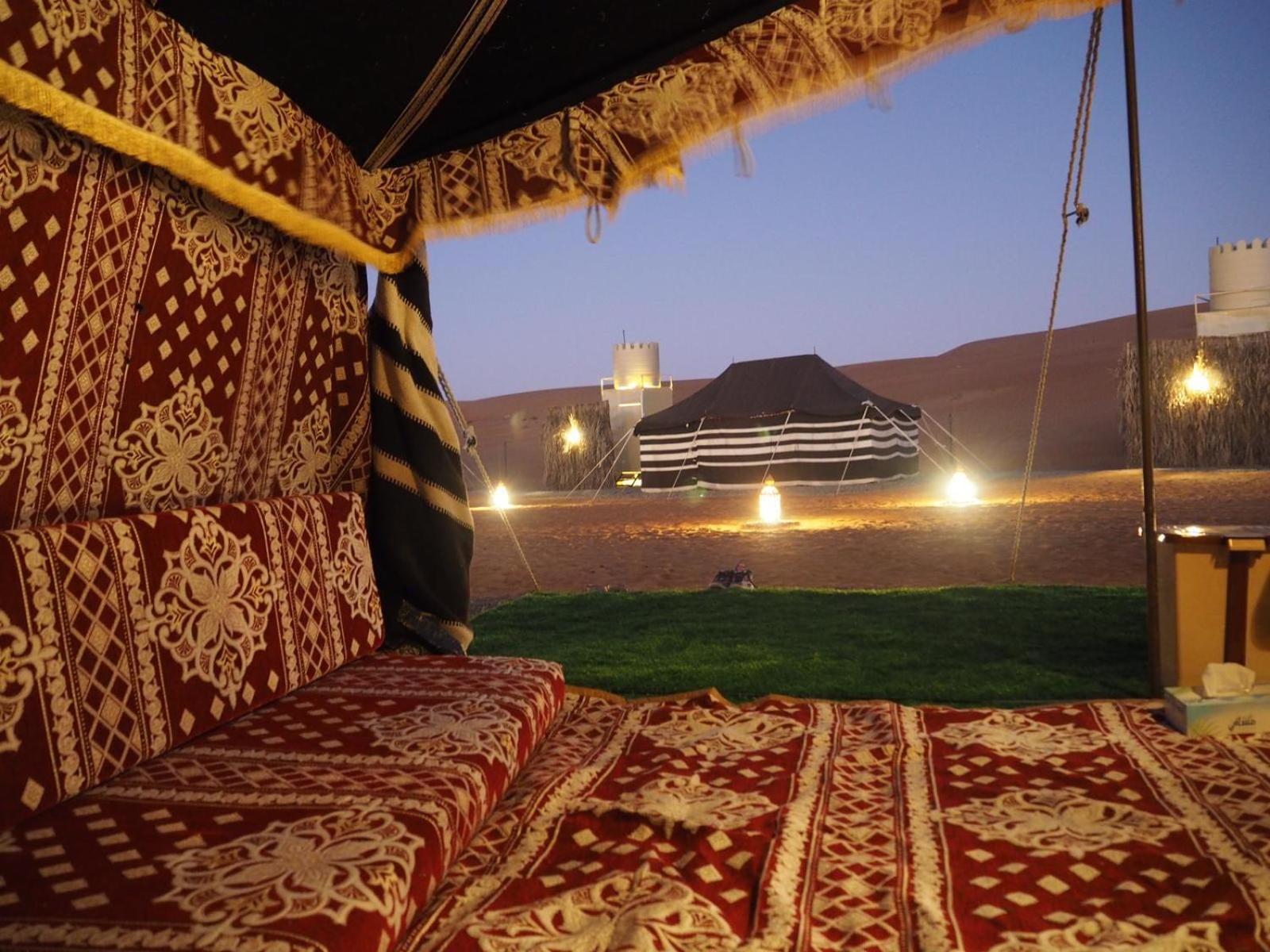 Crescent Desert Private Camp Hotel Shāhiq Kamer foto